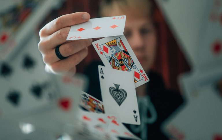 Winning Techniques: Strategies and Hints for Getting the Best Out of Free Online Solitaire